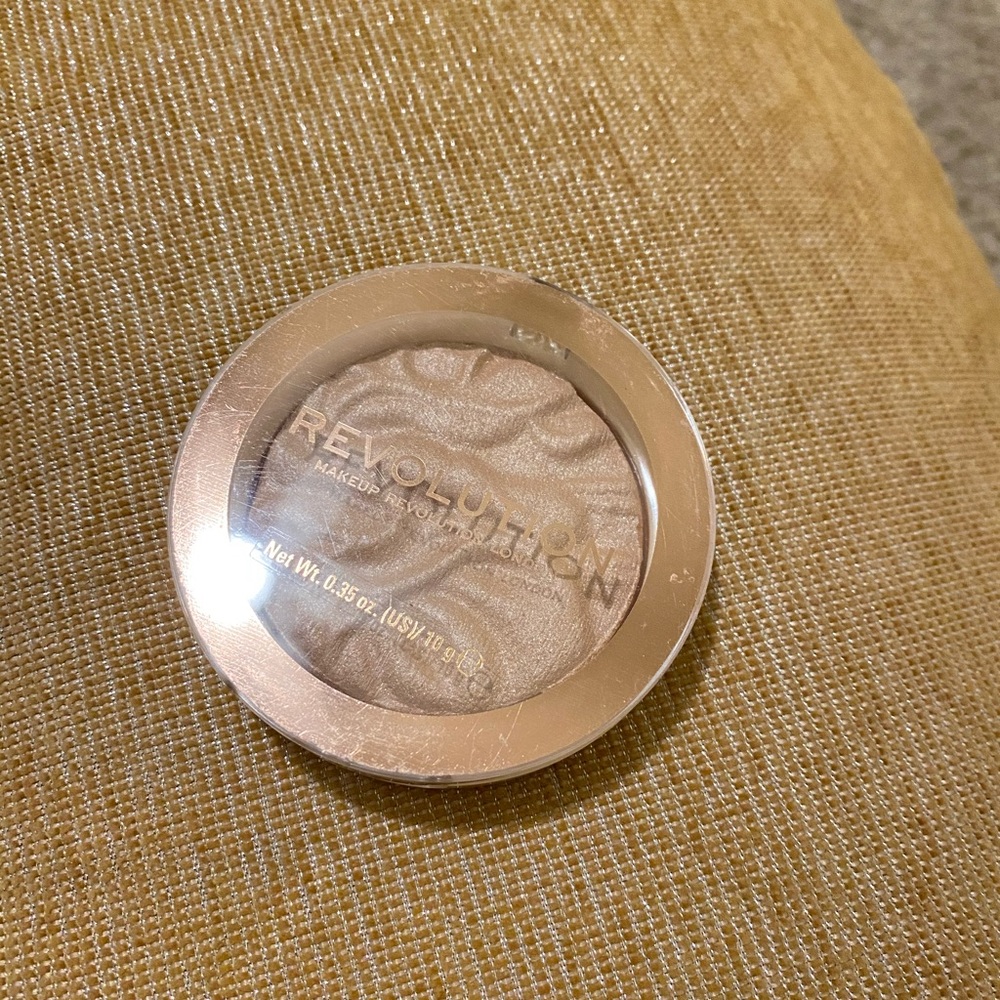 Revolution Highlighter in Just My Type